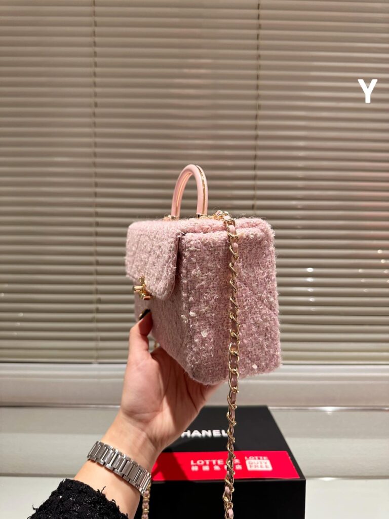 Chanel Box Bag Tweed Pink 20Cm - Image 6