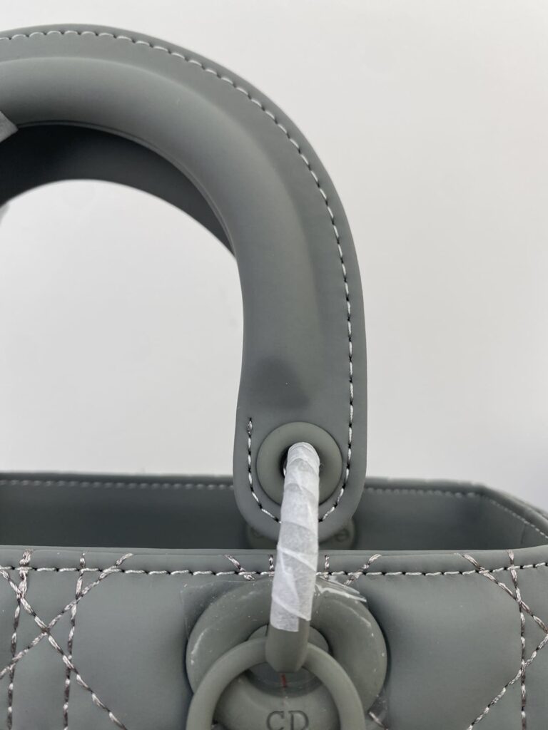 Dior Medium Lady Gray Ultramatte Cannage M0565Iloi_M41G 24Cm - Image 6