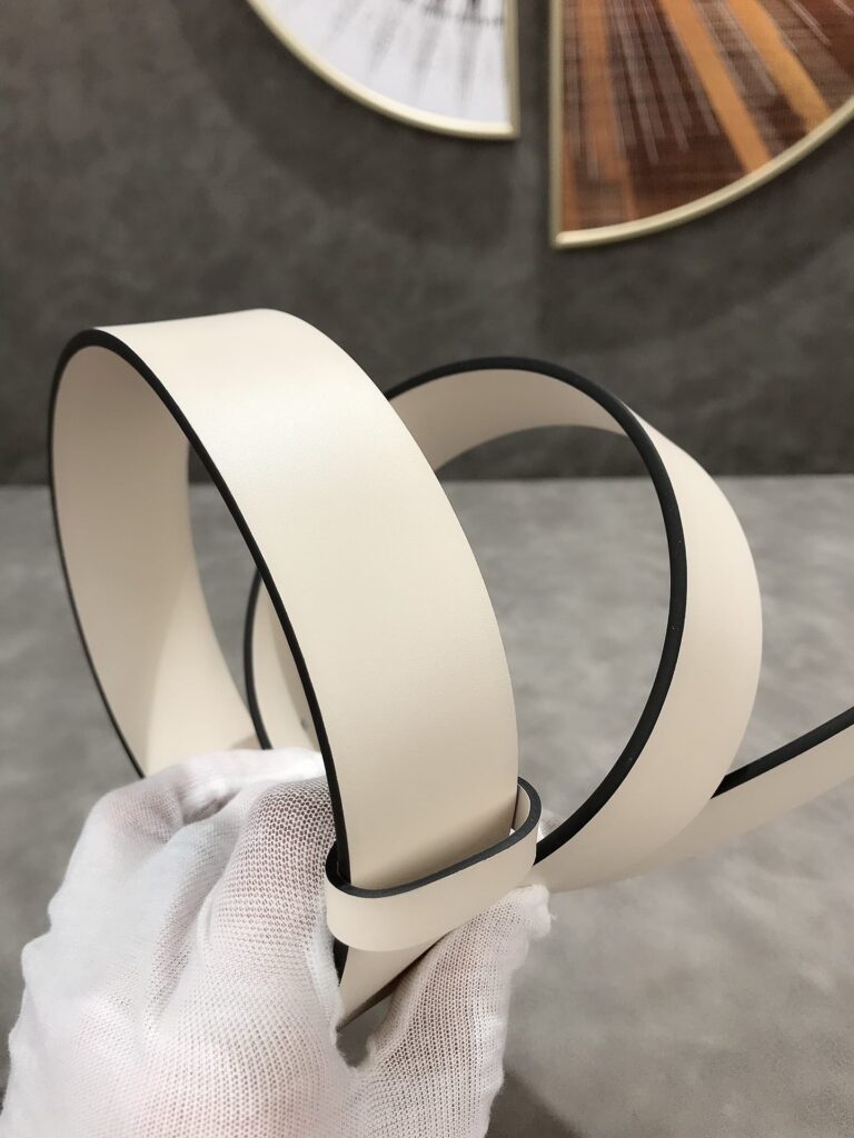 Dior 30 Montaigne Leather Belt White 3.5Cm - Image 3