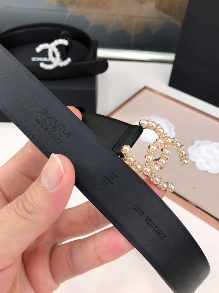 Chanel Cc Gold Plated Belt Leather With Pearls 28Mm - Image 4