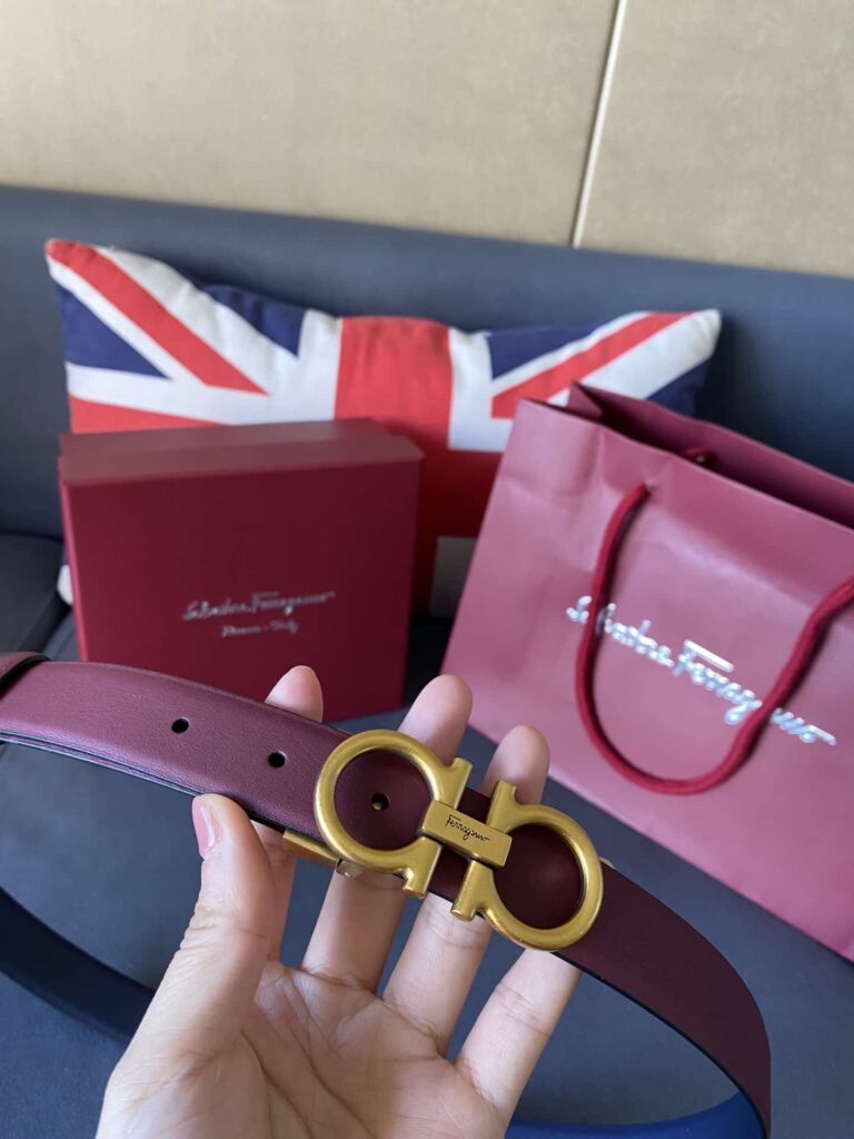 Salvatore Ferragamo Gancini Plum Red Leather Belt With Gold Metal Buckle 2.5Cm - Image 7