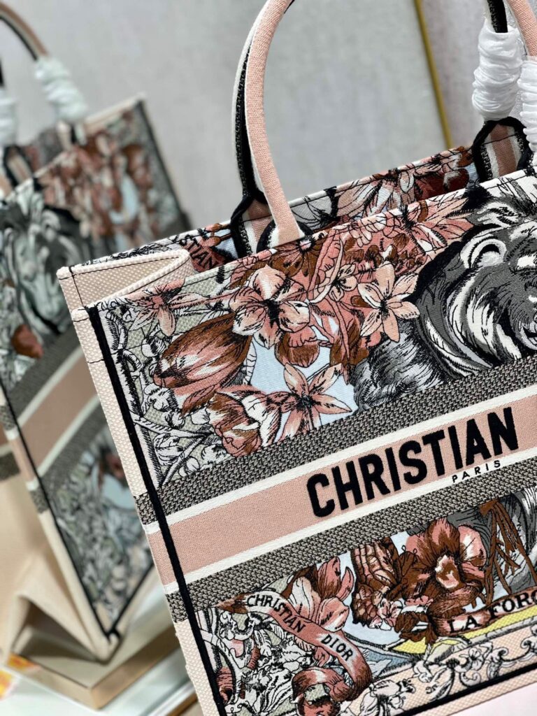 Dior Large Book Tote Multicolor La Force Embroidery 42Cm M1286Zfor M884 - Image 2