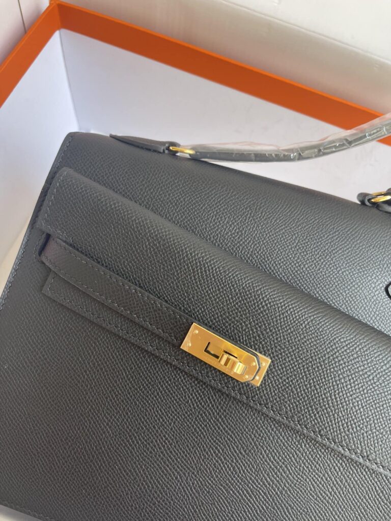 Hermes Kelly Sellier En Desordre Epsom Gold-Toned Hardware Black 25Cm - Image 4