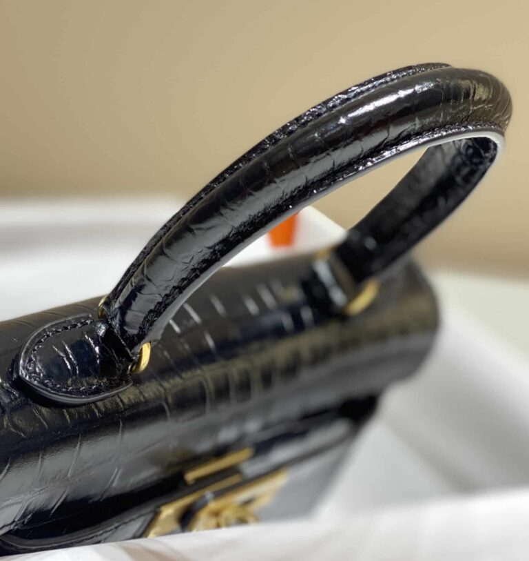 Hermes Mini Kelly K20 Gold-Toned Hardware Black 20Cm - Image 5