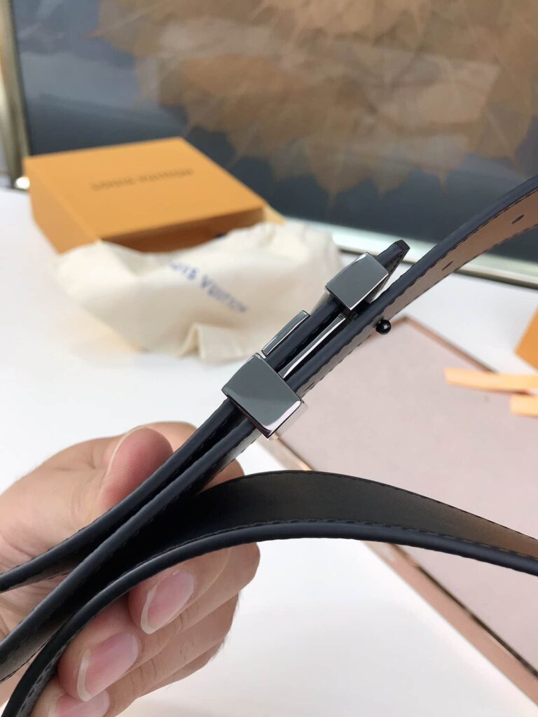 Louis Vuitton Ceinture Lv Initiales Reversible 4Cm - Image 7