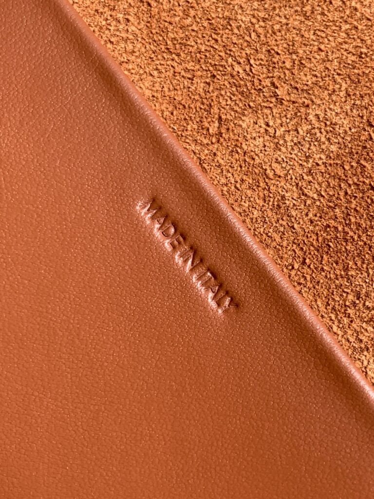 Celine Besace Cuir Triomphe In Smooth Calfskin Tan 111233Du304Lu - Image 8