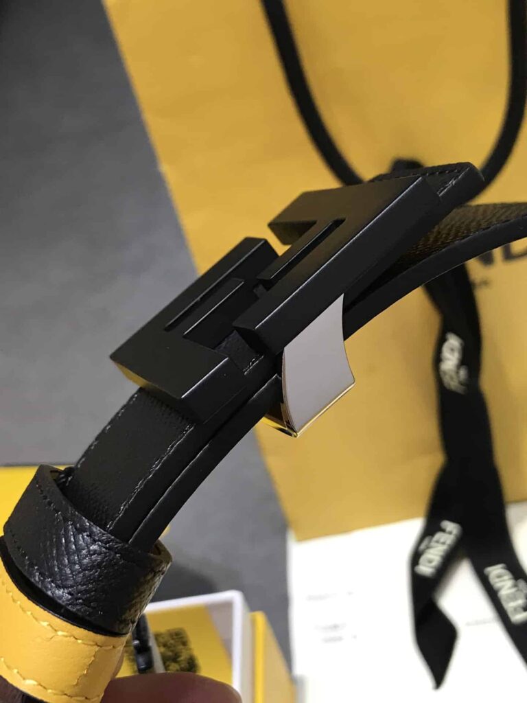 Fendi Reversible Black Leather Belt Yellow 40Mm - Image 7
