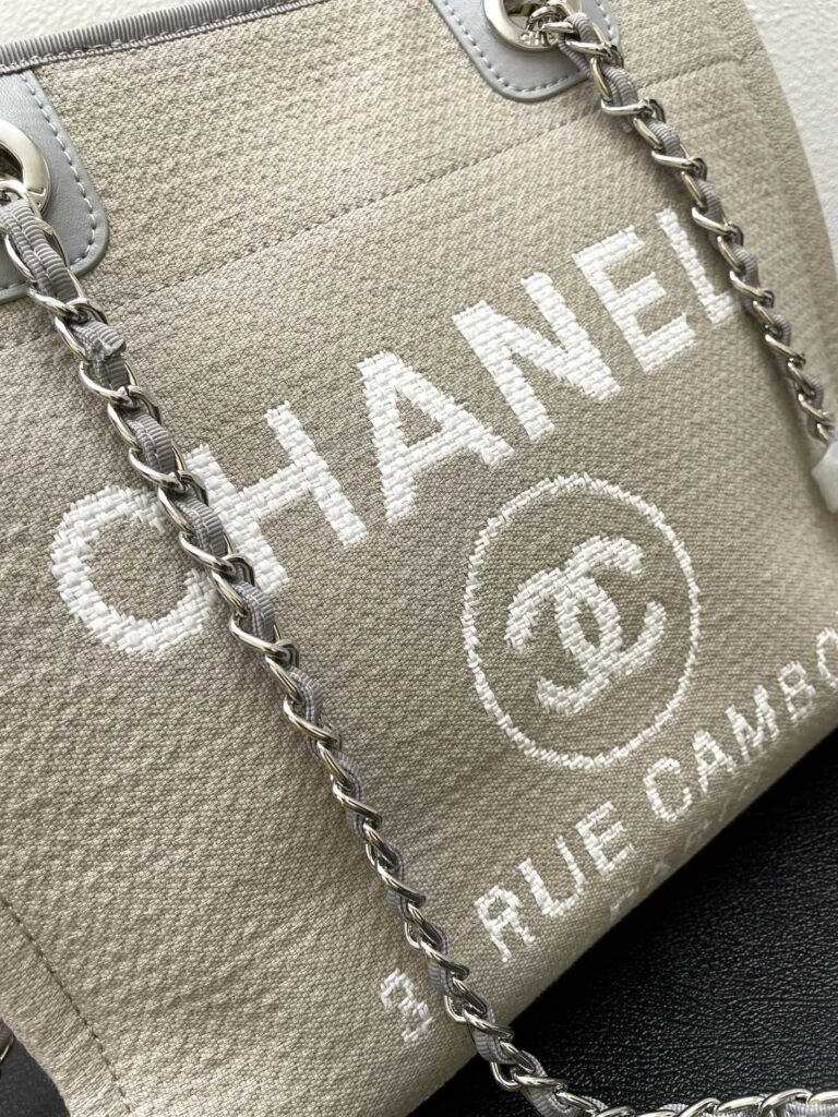Chanel Deauville Shopping Canvas Tote Bag 33Cm A67001 - Image 5