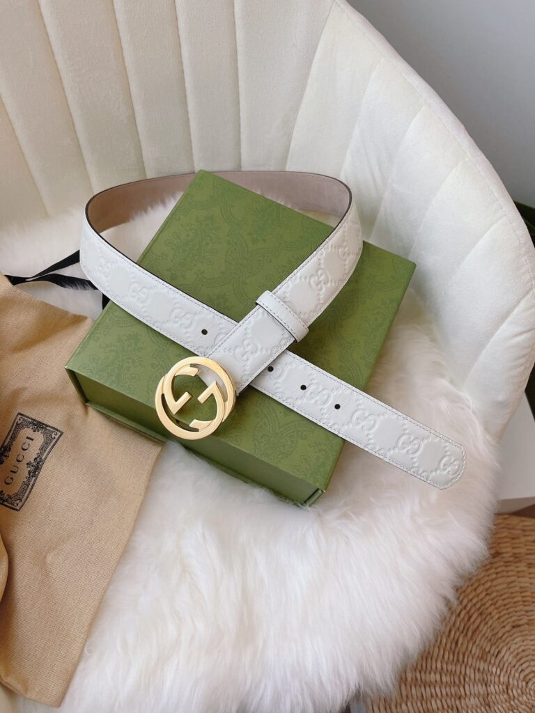 Gucci Calfskin Monogram White Belt Gold Metal 3.5Cm - Image 3