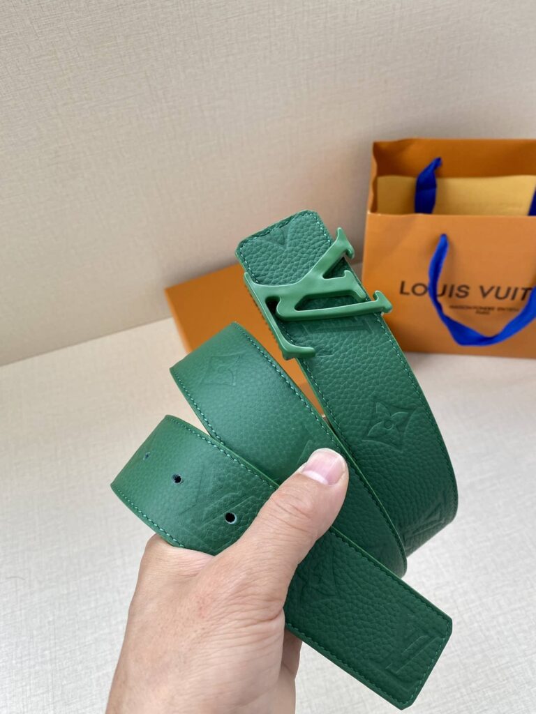 Louis Vuitton Lv Initiales Reversible Belt Monogram Eclipse Green 4Cm - Image 5