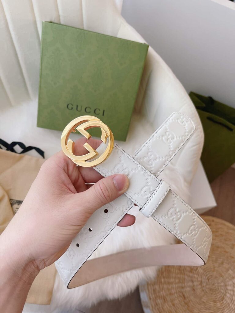 Gucci Calfskin Monogram White Belt Gold Metal 3.5Cm - Image 2