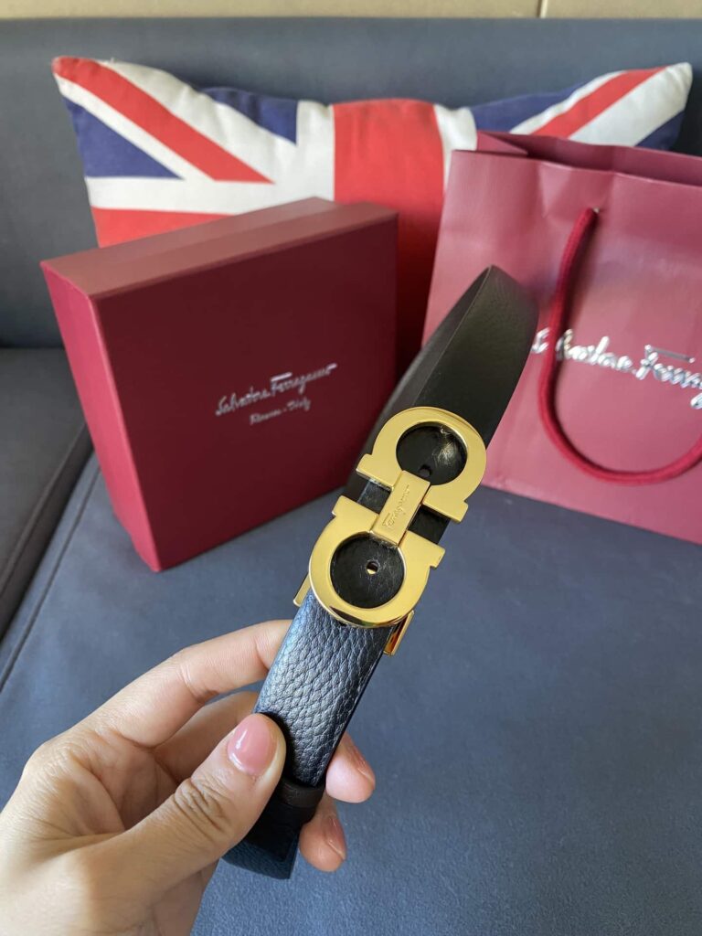 Salvatore Ferragamo Gancini Black Leather Belt With Gold Metal Buckle 2.5Cm - Image 5