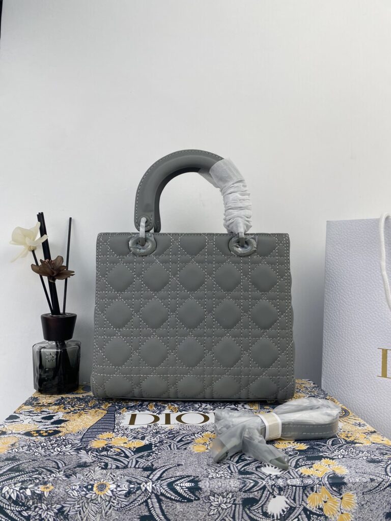 Dior Medium Lady Gray Ultramatte Cannage M0565Iloi_M41G 24Cm - Image 3
