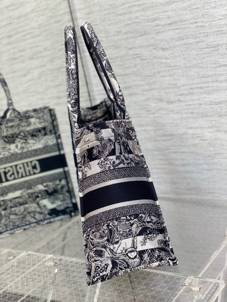 Dior Medium Book Tote Navy Blue Toile De Jouy Stripes Embroidery 36Cm M1296Zrlp M928 - Image 6