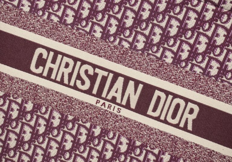 Dior Large Book Tote Dior Oblique Embroidery Red 42Cm - Image 3