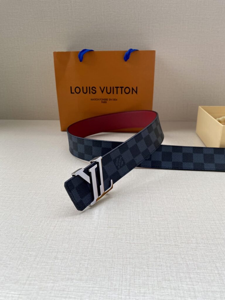 Louis Vuitton Initials Reversible Damier Silver Belt 4Cm - Image 2