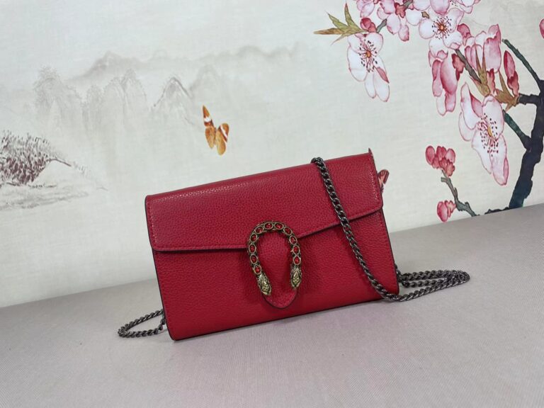 Gucci Women'S Dionysus Gg Supreme Chain Bag Red 401231 Caogx 8990 - Image 4