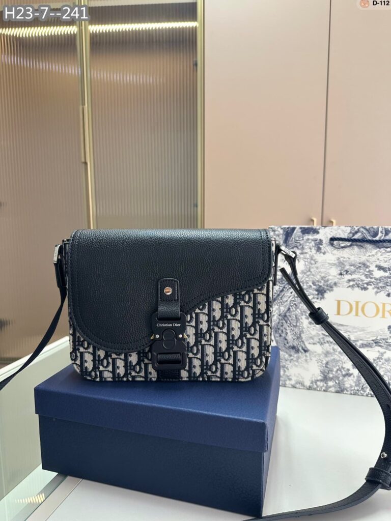 Dior Mini Saddle Bag With Strap Beige And Black Dior Oblique Jacquard And Black Grained Calfskin 23Cm 1Adpo049Yks H27E - Image 10