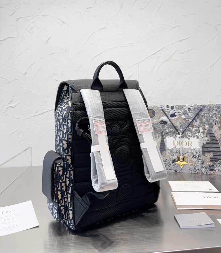 Dior Saddle Backpack Oblique Jacquard And Grained Calfskin Black 40Cm 1Adba041Yks H27E - Image 9