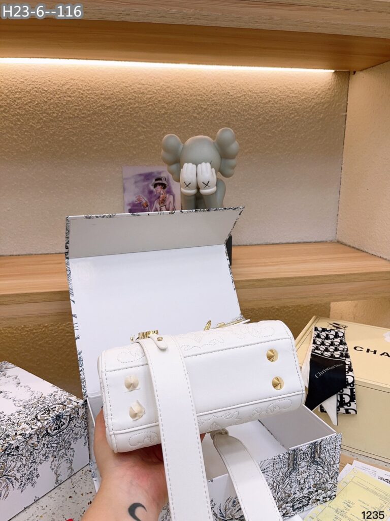 Dior Small Lady Dior My Abcdior Bag Latte Quilted Effect Lambskin With Ornamental Motif 20Cm M0538Ootb M030 - Image 7