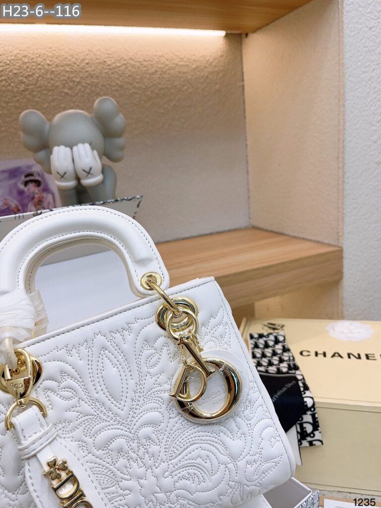 Dior Small Lady Dior My Abcdior Bag Latte Quilted Effect Lambskin With Ornamental Motif 20Cm M0538Ootb M030 - Image 9