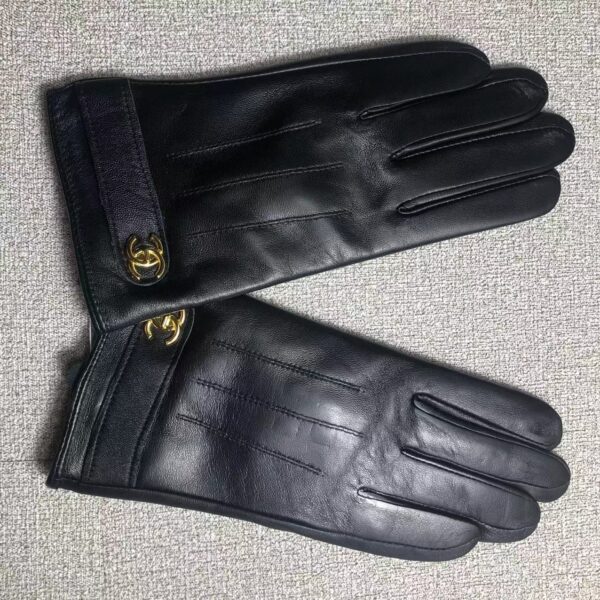 Chanel Black Gloves With Cc Logo - Image 2