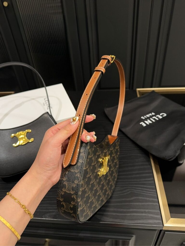 Celine Medium Tilly Bag In Triomphe Canvas And Calfskin Tan 21Cm 115702Cuz 04Lu - Image 4