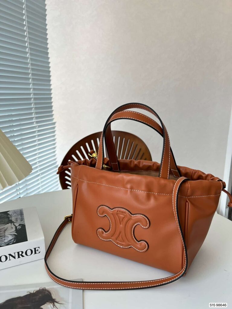 Celine Small Cabas Drawstring Cuir Triomphe In Smooth Calfskin Brown 24Cm 111013Du304Lu - Image 2