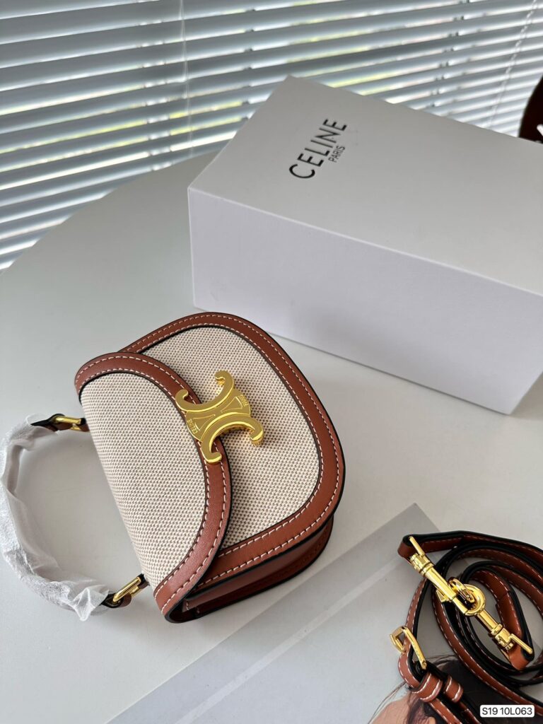 Celine Mini Besace Triomphe In Textile And Calfskin Natural 16Cm 10K502Fa302Nt - Image 9