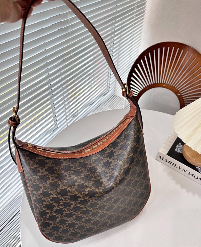 Celine Heloise Bag In Triomphe Canvas And Calfskin Tan 31Cm 114712Fqm 04Lu - Image 2