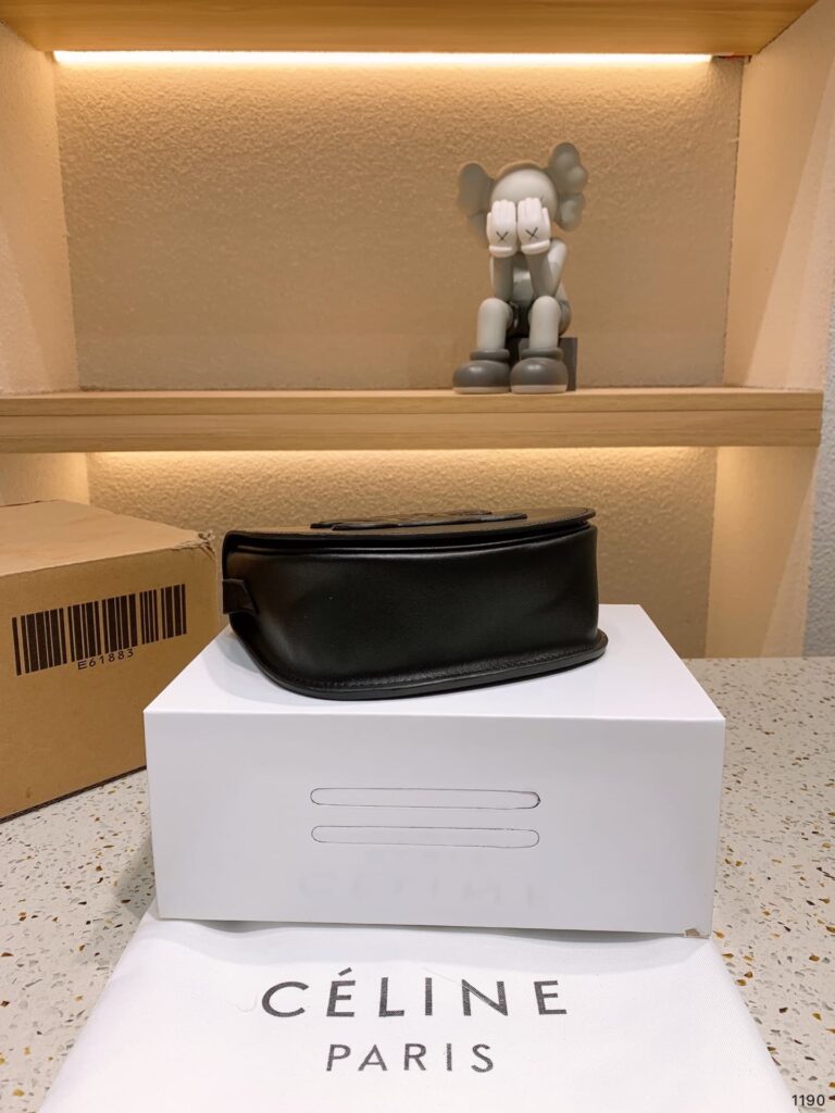 Celine Folco Cuir Triomphe In Smooth Calfskin Black 18Cm 198263Du3 38No - Image 6