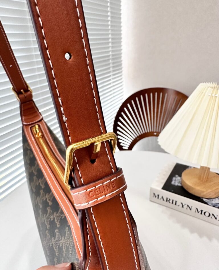 Celine Heloise Bag In Triomphe Canvas And Calfskin Tan 31Cm 114712Fqm 04Lu - Image 7