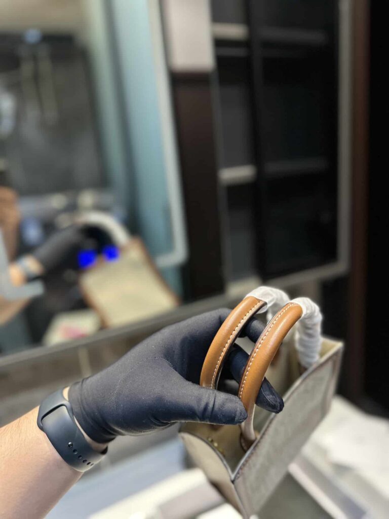 Celine Mini Vertical Cabas Celine In Textile With Celine All Over Print Natural Tan 21Cm 193302Euk 02Nt - Image 4