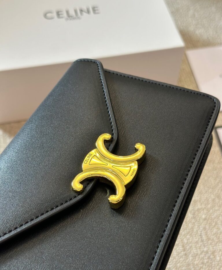 Celine Wallet On Chain Margo In Shiny Calfskin Black 20Cm 10L033Dpv 38No - Image 5