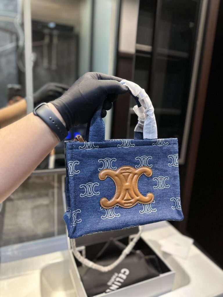 Celine Triomphe Small Cabas Thais In Denim Navy 25Cm 199162Fed 07At - Image 8