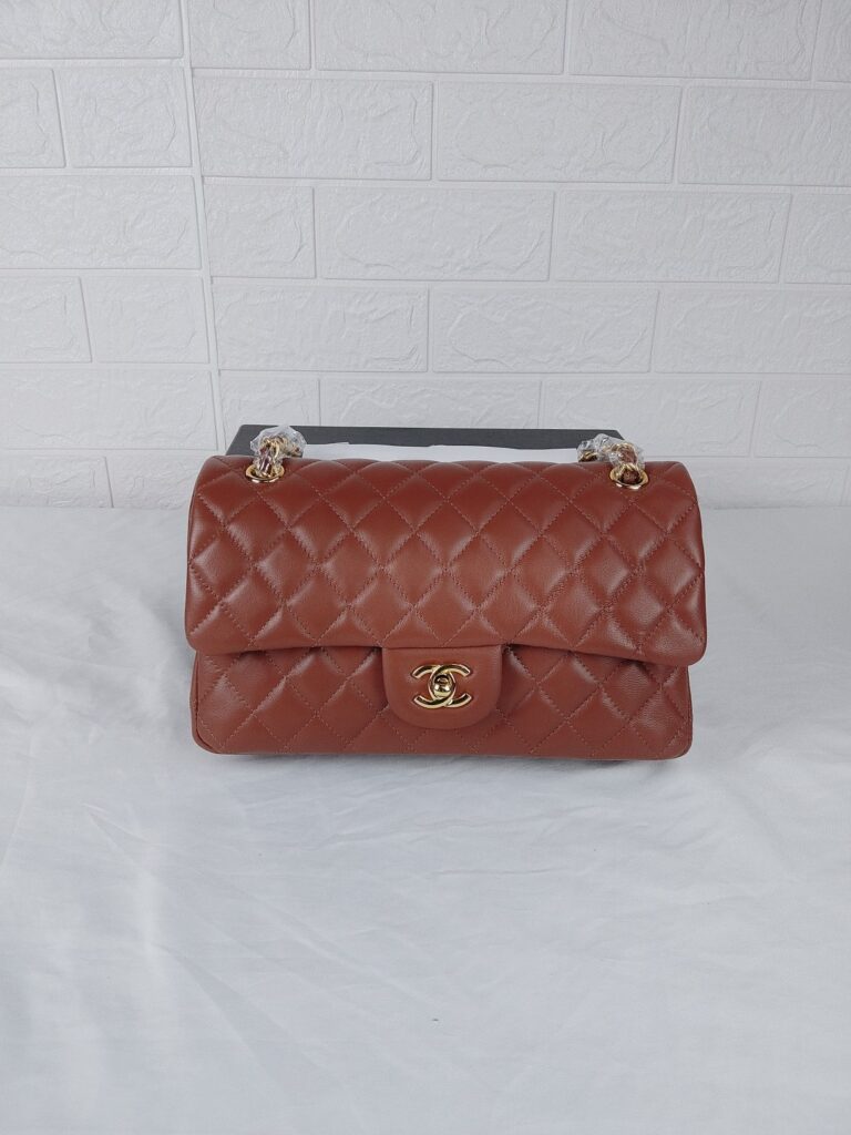 Chanel Classic Medium Lambskin Flap Brown And Gold 25Cm - Image 10