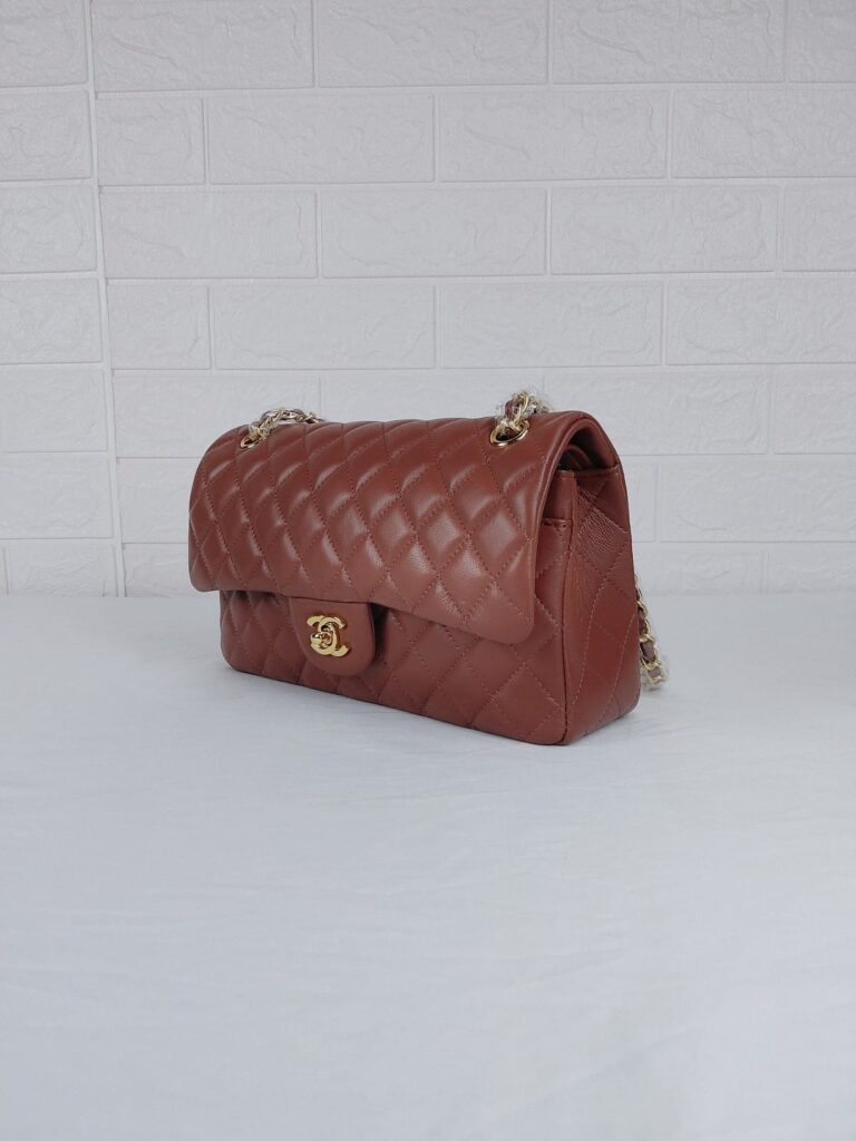 Chanel Classic Medium Lambskin Flap Brown And Gold 25Cm - Image 9