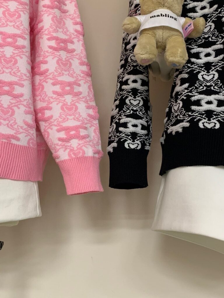 Chanel Knit Cardigan Cc Stylish Logo With Heart Pattern Black - Image 5