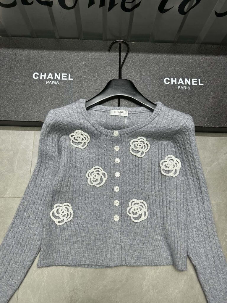 Chanel Camellia Floral Long Sleeve Button Knit Cardigan In Gray - Image 3
