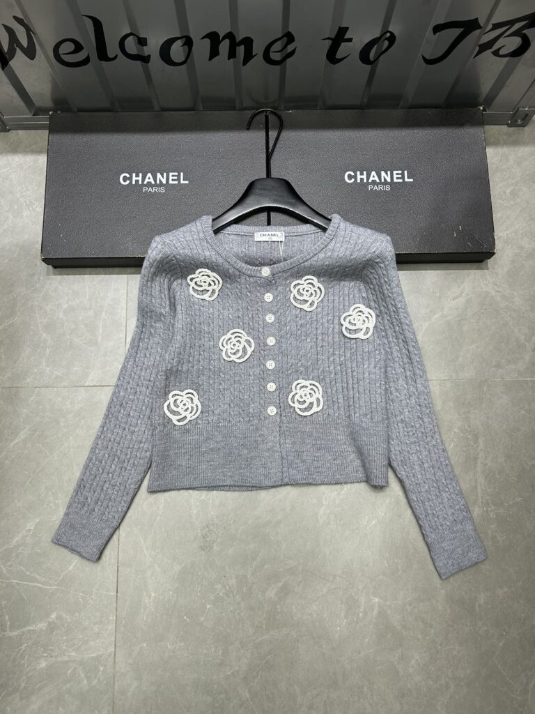 Chanel Camellia Floral Long Sleeve Button Knit Cardigan In Gray - Image 2