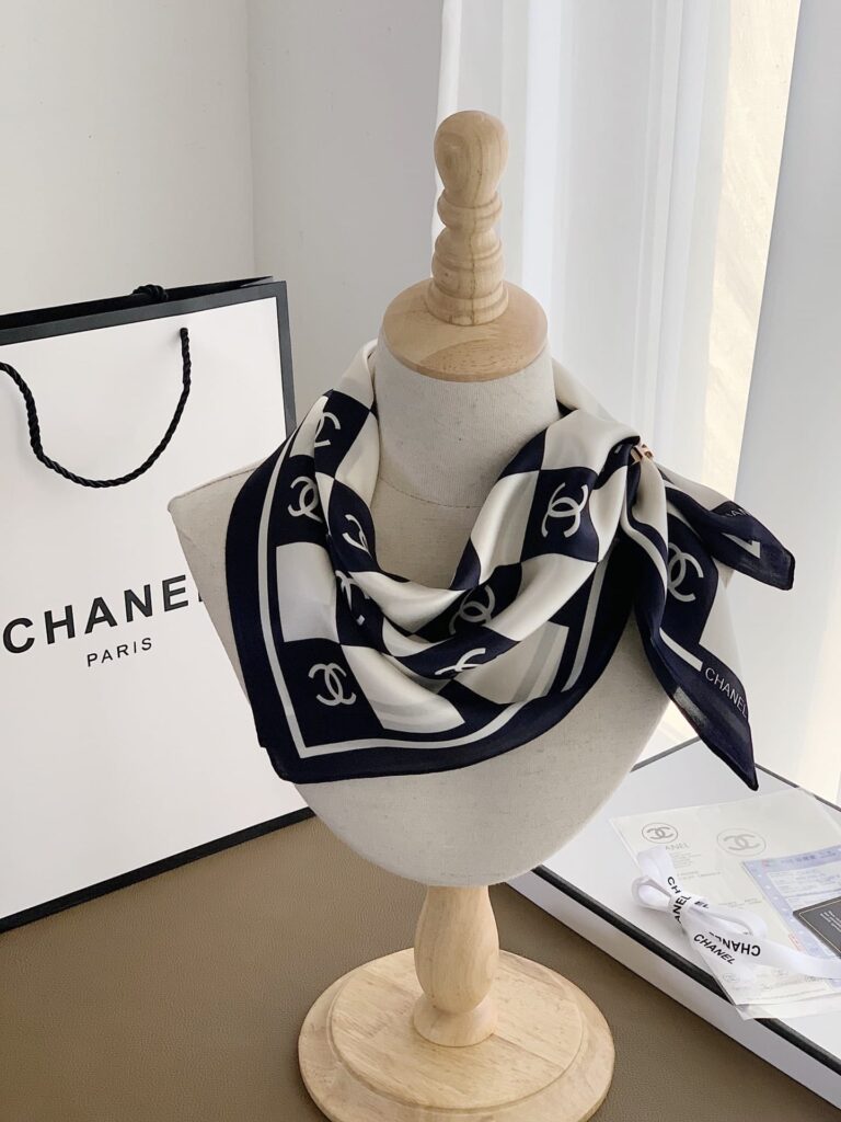 Chanel Square Motif Cc Logo Silk Scarf Black And White 70Cm - Image 3