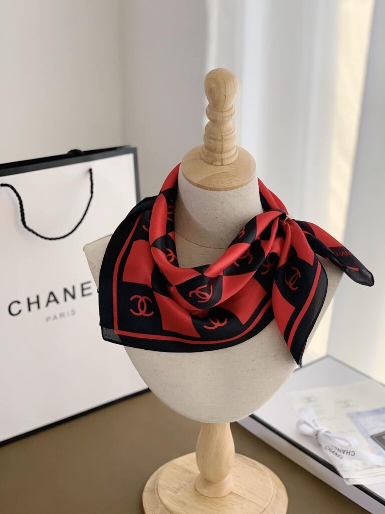 Chanel Square Motif Cc Logo Silk Scarf Red And Black 70Cm - Image 3