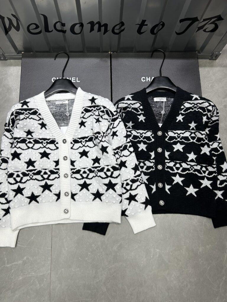 Chanel Star Pattern Printed Knit Cardigan In Black - Image 4