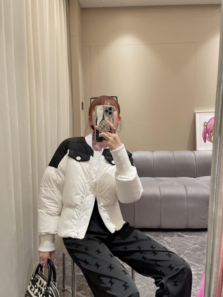 Chanel Glossy Blocking Puffer Cotton Jacket White - Image 8
