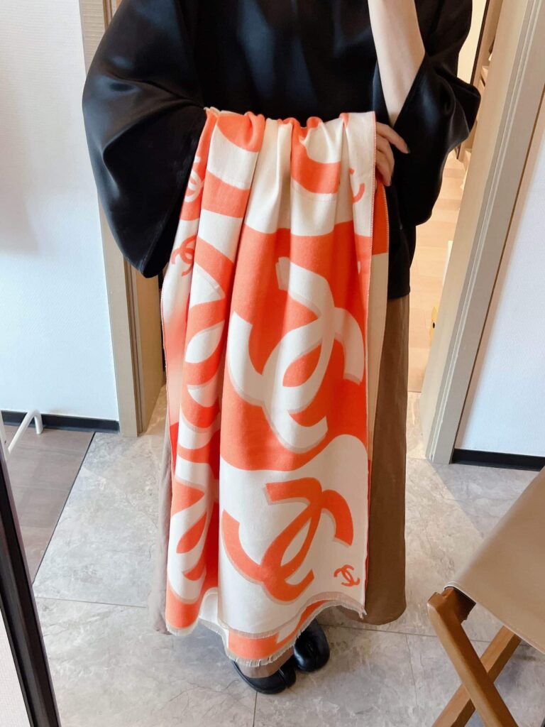 Chanel Cc Logo Scarf Orange - Image 4