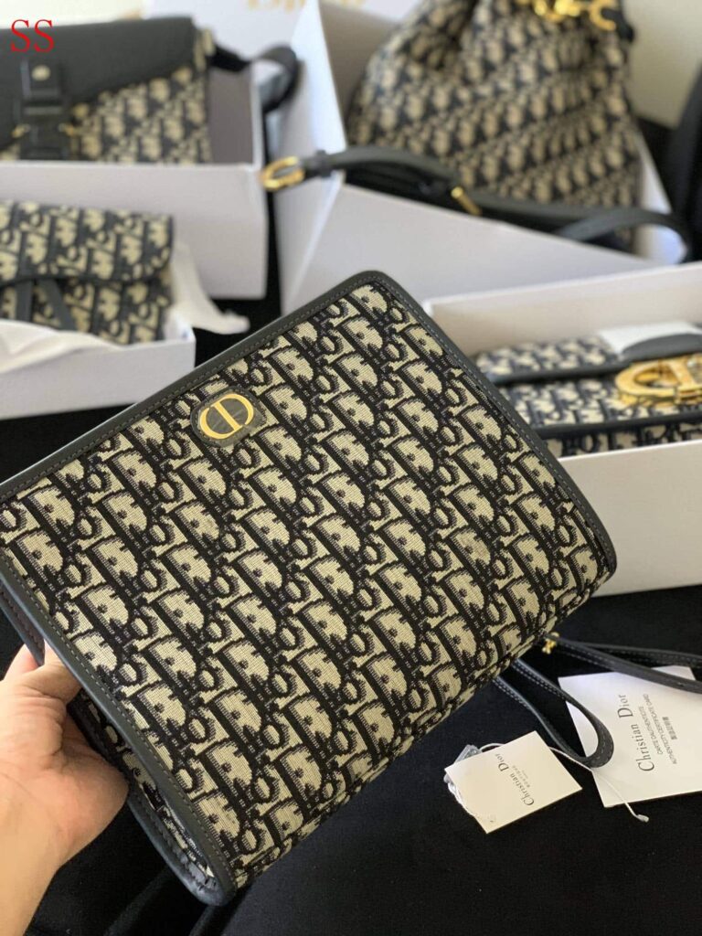 Dior Medium 30 Montaigne Pouch Blue 21Cm S2107Utzqm928 - Image 2