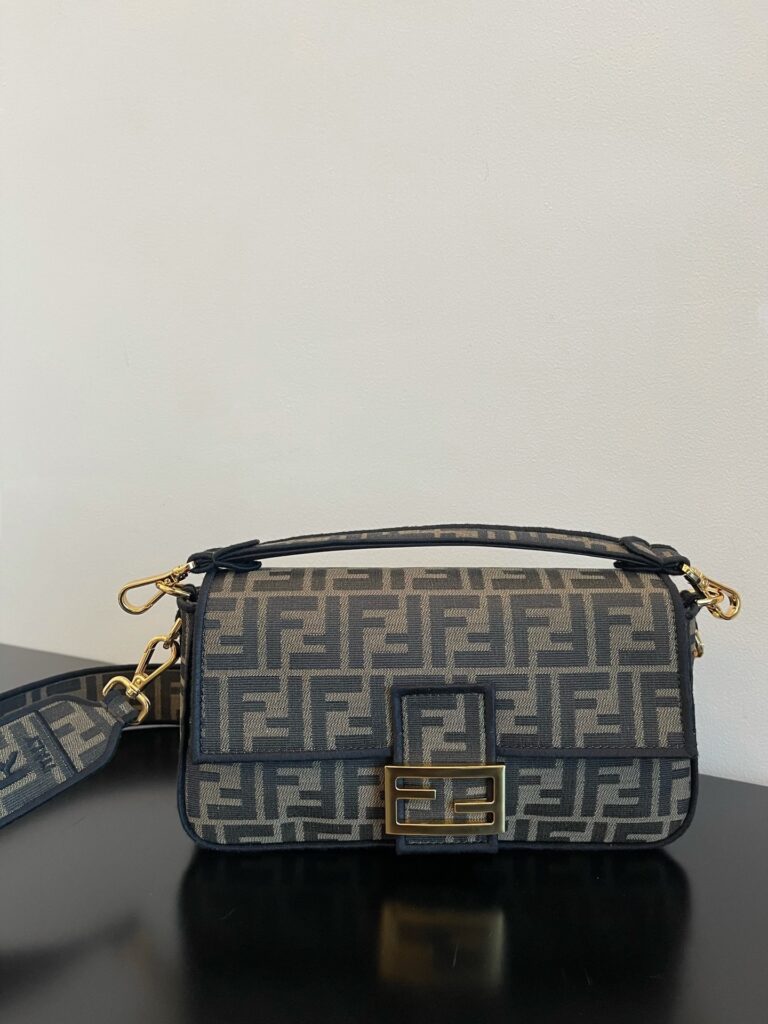 Fendi Baguette Jacquard Ff Fabric Bag 26Cm 8Br600A6V5F17U4 - Image 6