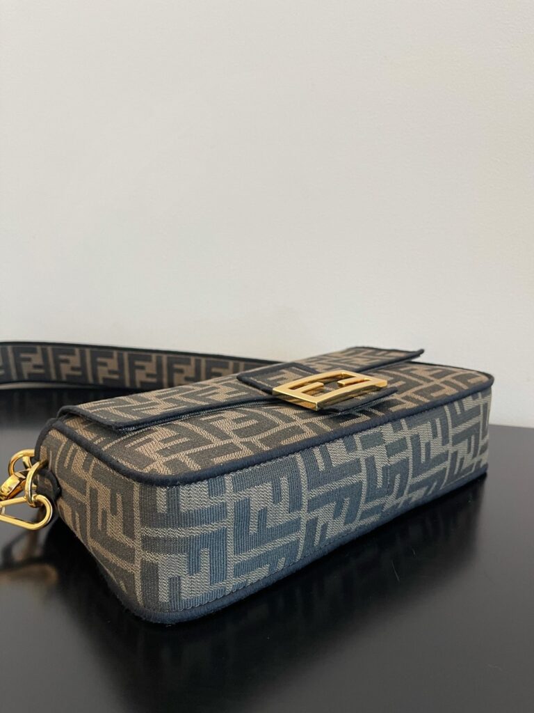 Fendi Baguette Jacquard Ff Fabric Bag 26Cm 8Br600A6V5F17U4 - Image 2