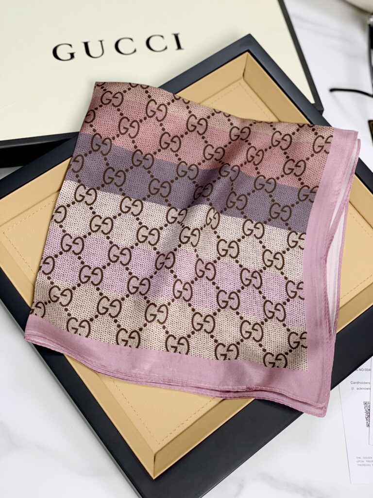Gucci Gg Jacquard Scarf 70Cm Pink - Image 4