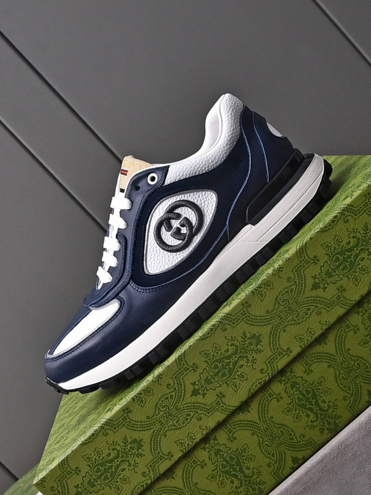 Gucci Double G Men'S Run Sneaker Blue - Image 6